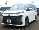 Toyota Voxy 6BA-MZRA90W