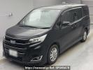 Toyota Noah ZWR80G