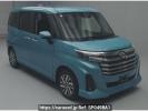 Toyota Roomy M900A