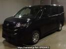 Toyota Noah MZRA95W