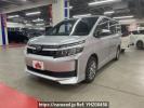 Toyota Voxy DBA-ZRR80G