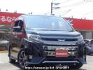 Toyota Noah ZRR80W