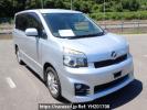 Toyota Voxy ZRR75W