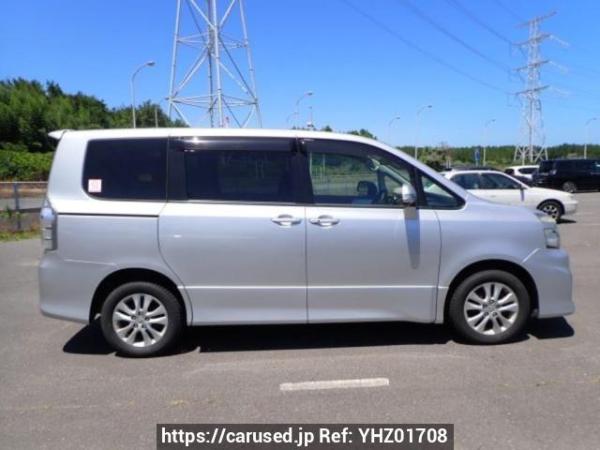 Used 2013 AT toyota voxy ZRR75W Image[7]