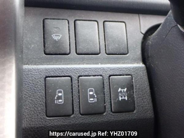 Used 2013 AT toyota voxy ZRR75W Image[27]