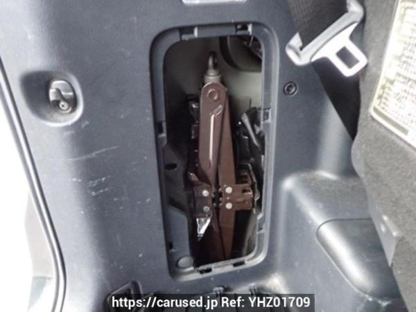 Used 2013 AT toyota voxy ZRR75W Image[39]