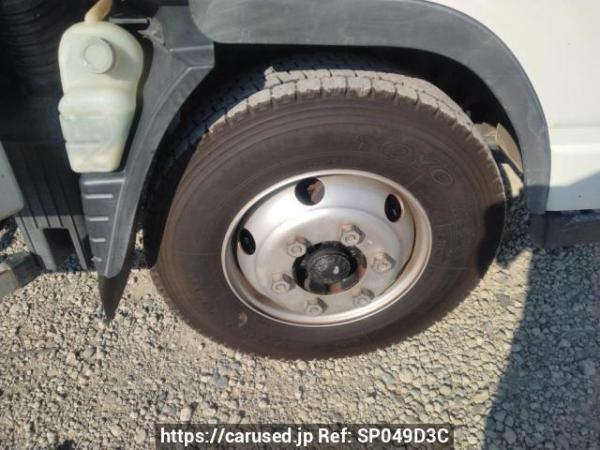 Used 2014 MT mitsubishi canter FEB90 Image[21]