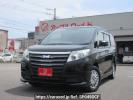 Toyota Noah ZWR80G