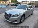 Toyota Crown GRS211