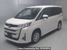 Toyota Noah MZRA95W