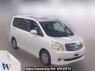 Used 2013 AT toyota noah ZRR70G Image[0]