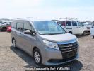 Toyota Noah ZRR80G