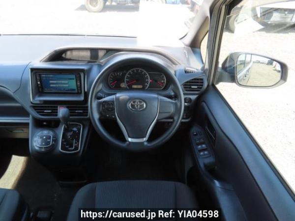 Used 2015 AT toyota noah ZRR80G Image[20]