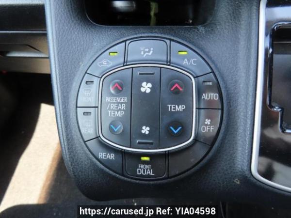 Used 2015 AT toyota noah ZRR80G Image[22]