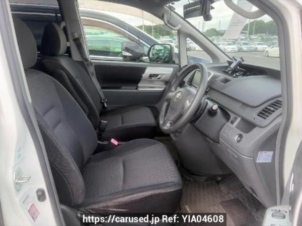 Used 2009 AT toyota voxy ZRR70W Image[11]