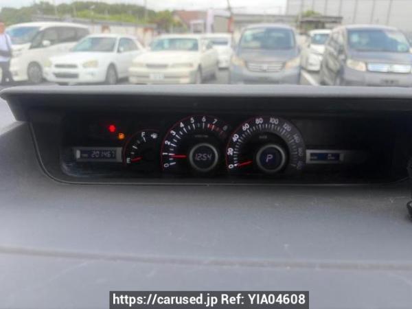 Used 2009 AT toyota voxy ZRR70W Image[14]