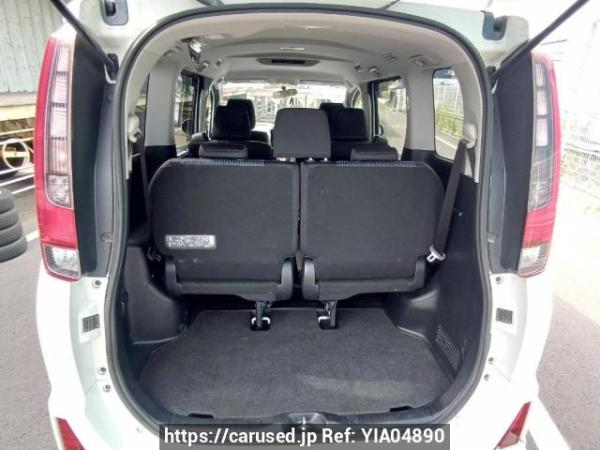 Used 2014 AT toyota noah ZRR85W Image[8]