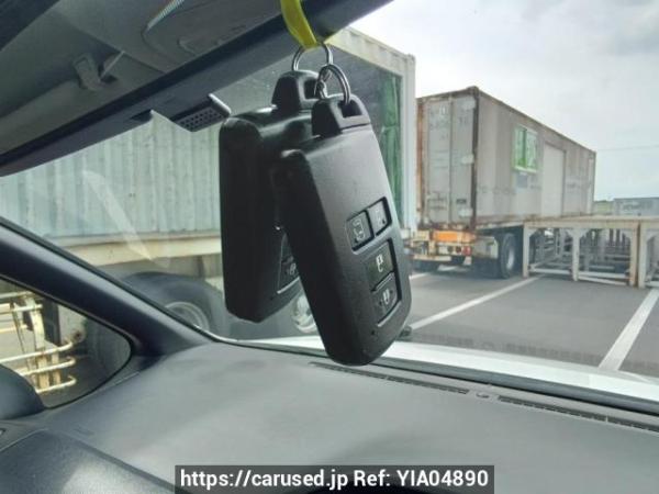 Used 2014 AT toyota noah ZRR85W Image[27]