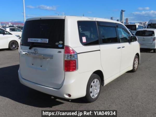 Used 2010 AT toyota noah ZRR70G Image[5]