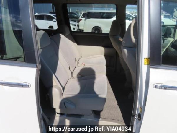 Used 2010 AT toyota noah ZRR70G Image[18]