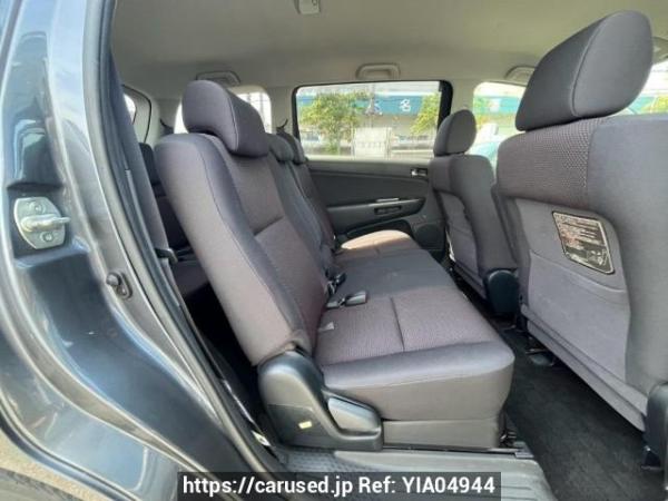 Used 2005 AT toyota wish ZNE10G Image[16]