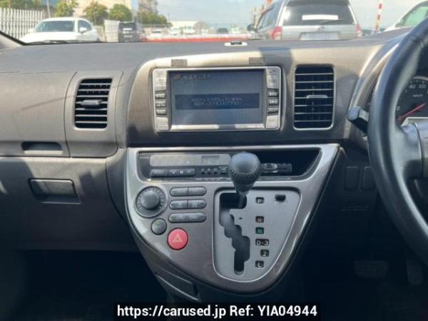 Used 2005 AT toyota wish ZNE10G Image[24]