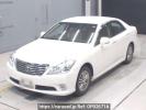 Toyota Crown GRS200