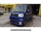 Toyota Pixis Mega LA700A