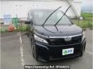 Toyota Voxy ZWR80G