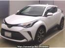 Toyota C-HR NGX10