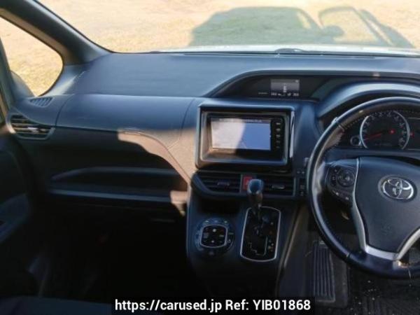Used 2015 AT toyota noah ZRR85G Image[15]