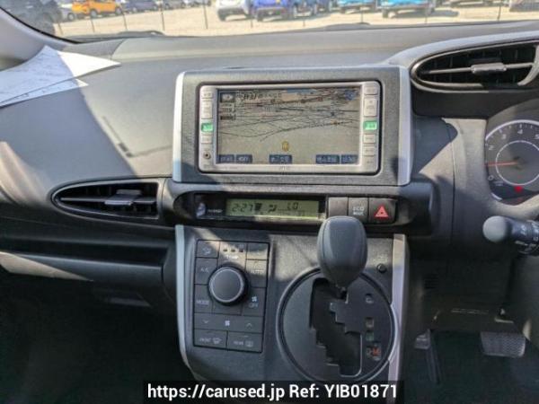 Used 2010 AT toyota wish ZGE20G Image[14]