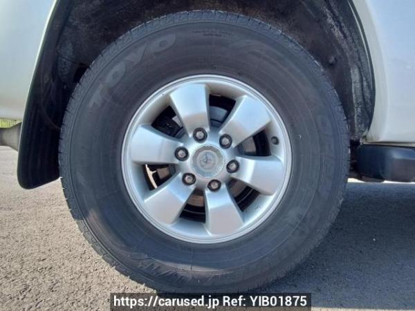Used 2004 AT toyota hilux-surf TRN215W Image[26]
