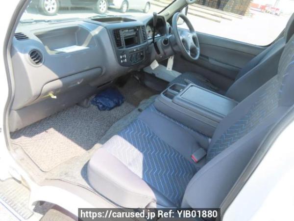Used 2006 AT nissan caravan-bus DWMGE25 Image[12]