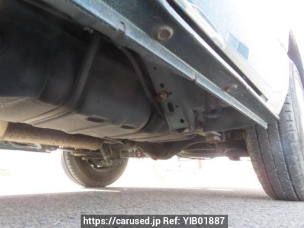 Used 2005 MT toyota regiusace-van KDH205V Image[37]
