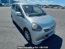 Daihatsu Mira e:S LA300S