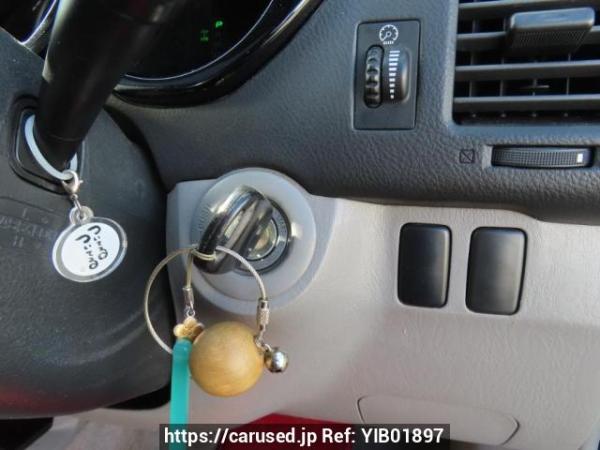 Used 2004 AT toyota hilux-surf RZN215W Image[30]