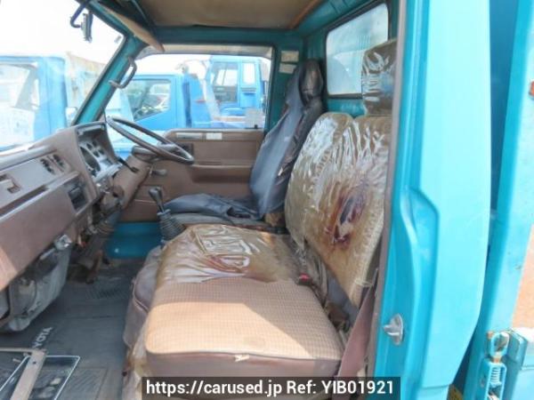 Used 1991 MT toyota dyna-truck BU66D Image[13]