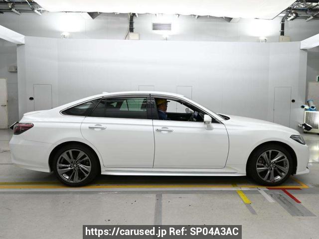 Buy Used 2021 Toyota Crown Hybrid AZSH20 (SP04A3AC) - Carused.jp