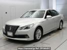 Toyota Crown Hybrid AWS210