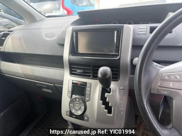 Used 2010 AT toyota noah ZRR70G Image[8]