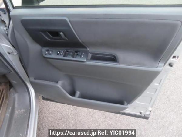 Used 2010 AT toyota noah ZRR70G Image[33]
