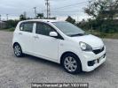 Daihatsu Mira e:S LA300S
