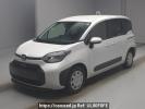 Toyota Sienta MXPL10G