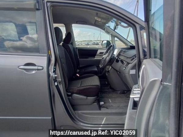 Used 2007 AT toyota noah ZRR70W Image[12]