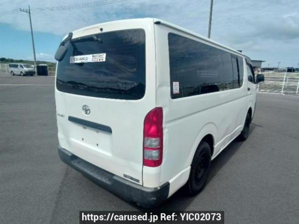 Used 2005 MT toyota regiusace-van KDH205V Image[6]