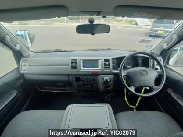 Used 2005 MT toyota regiusace-van KDH205V Image[16]