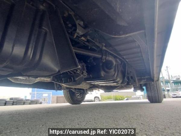 Used 2005 MT toyota regiusace-van KDH205V Image[35]