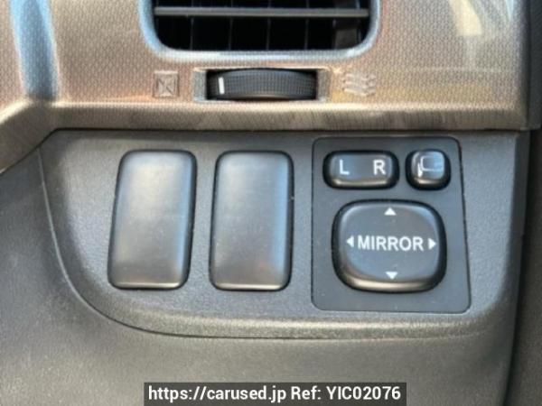 Used 2004 AT toyota wish ZNE10G Image[25]