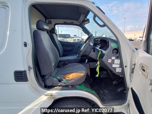 Used 2003 AT toyota hiace-van RZH112V Image[12]